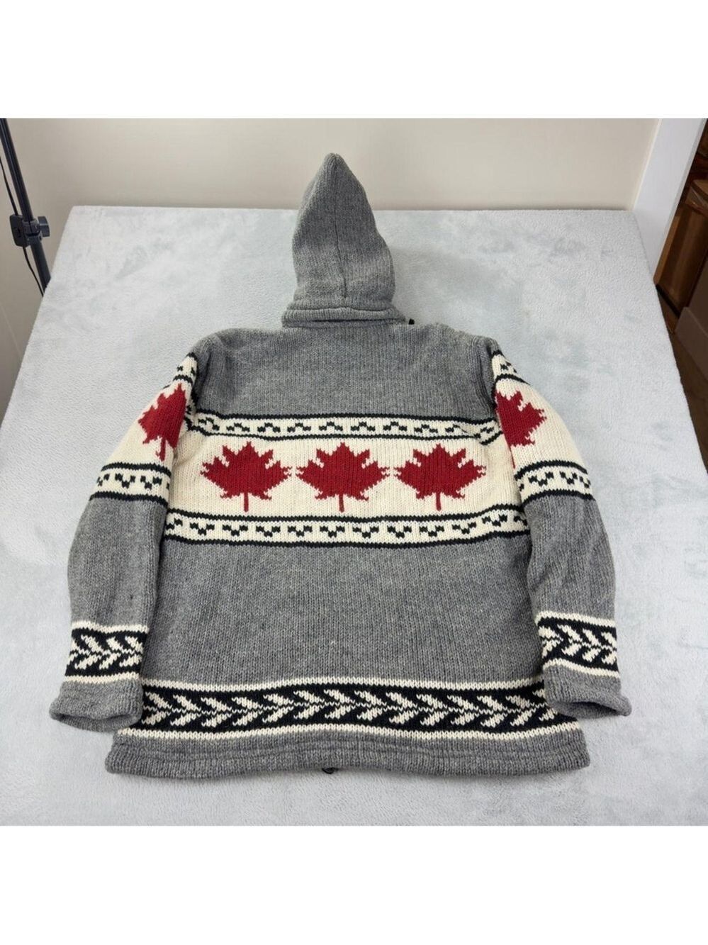 VTG Ark Imports Men's Size XXL 100% New Zealand Wool Cowichan Maple Leaf Jacket - Picture 4 of 8